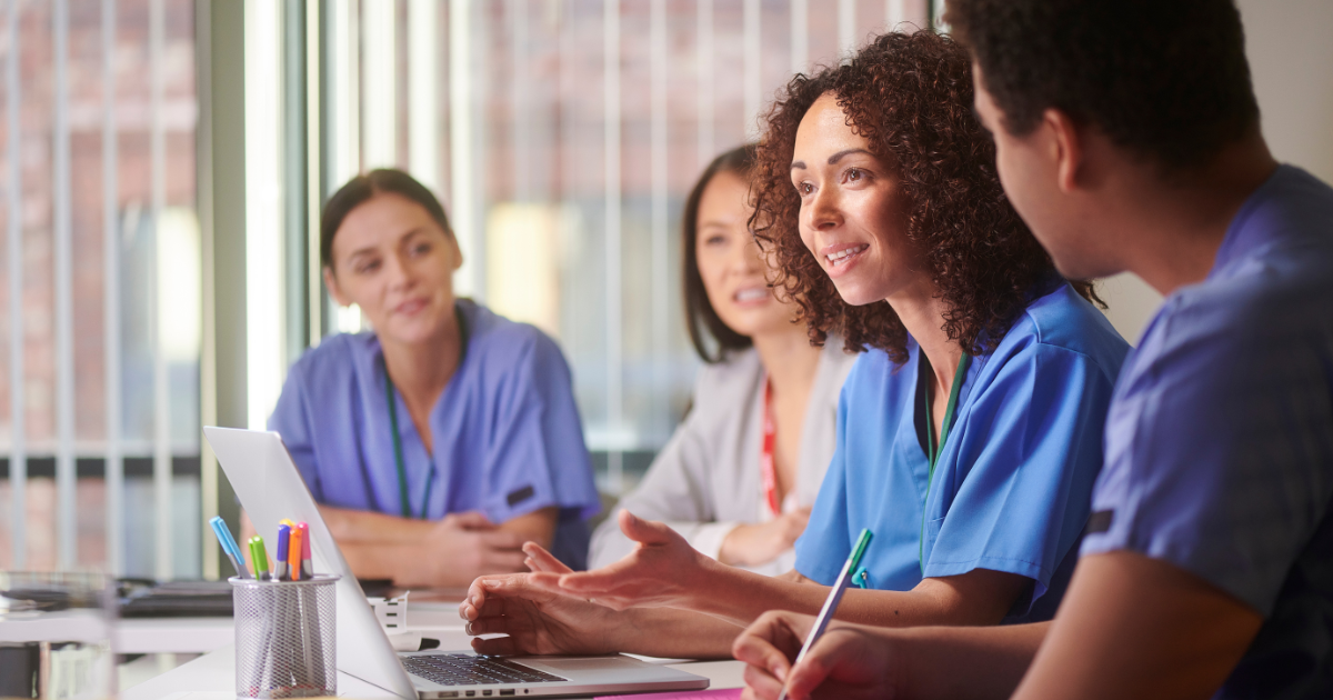 10 Thoughtful Gift Ideas for Doctors That Show Your Appreciation