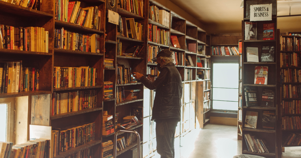 10 Thoughtful Librarian Appreciation Day Gift Ideas