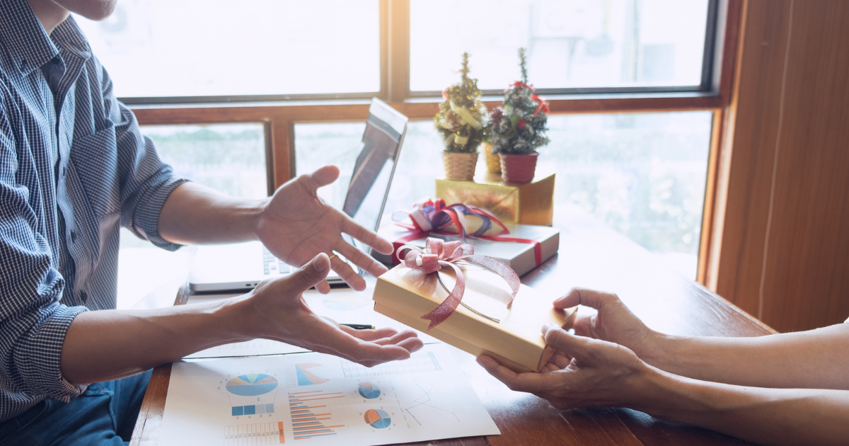Berry Compliant Gifting As A Standard For Corporate Responsibility